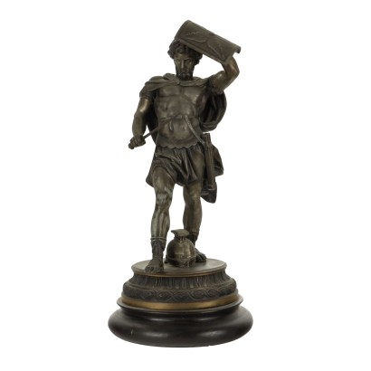Skulptur eines Soldaten Mitte des XX Jhs aus Patiniertem Metall Holz