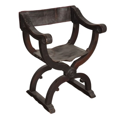 Dante-Stuhl im Neorenaissance-Stil